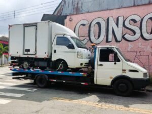 Guincho preparado para reboque de diversos tipos de veículo